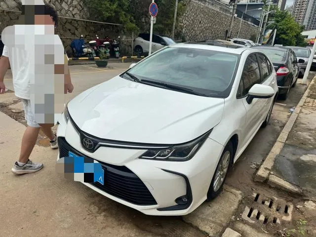 Toyota Corolla 1.2T S-CVT GL-i Elite Edition, 2019 — фото 1