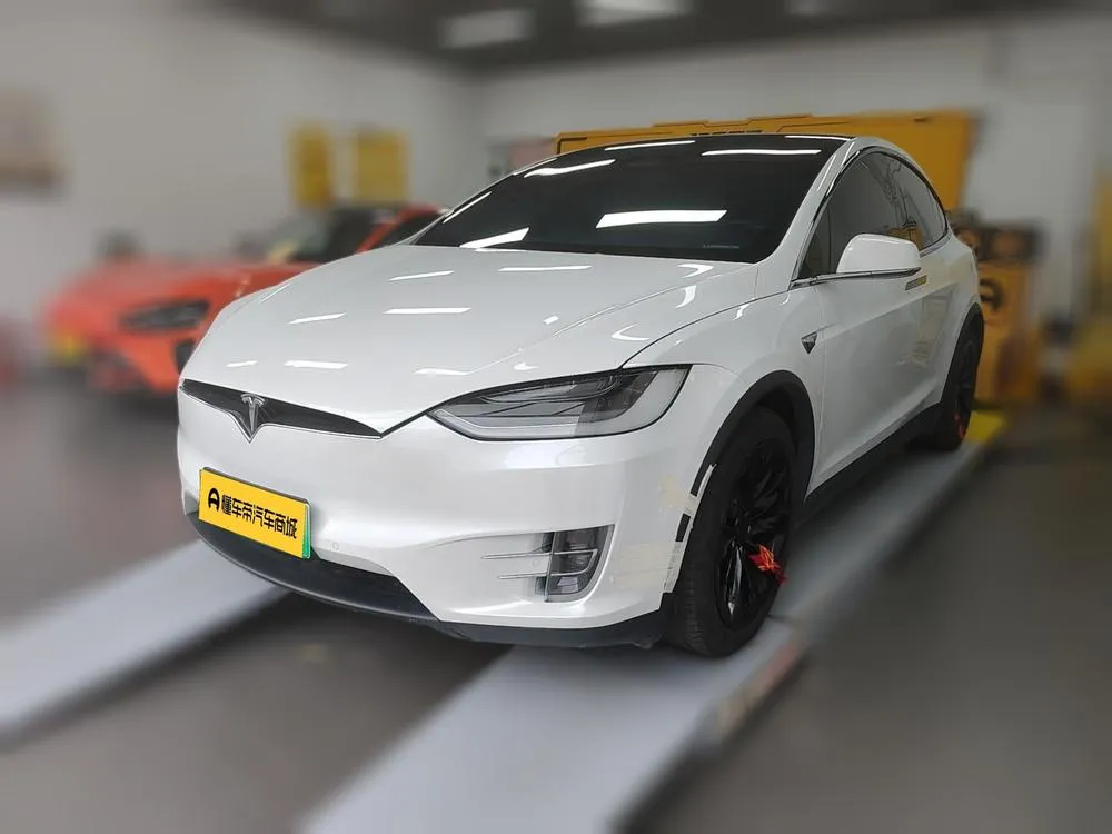 Tesla Model X, 2020