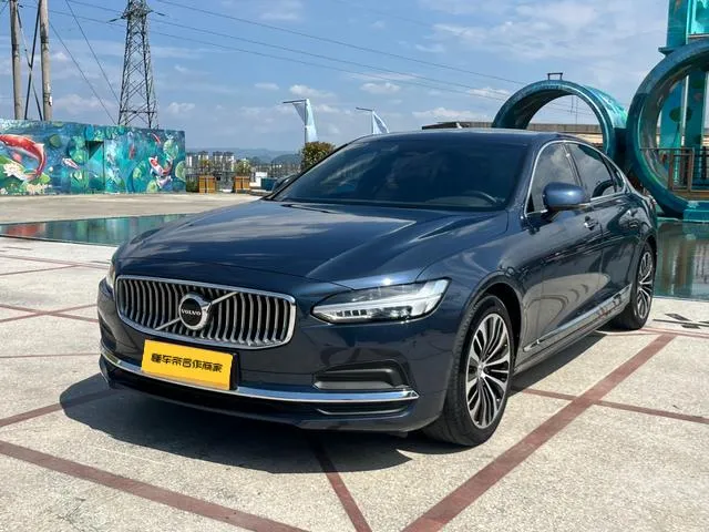 Volvo S90, 2023