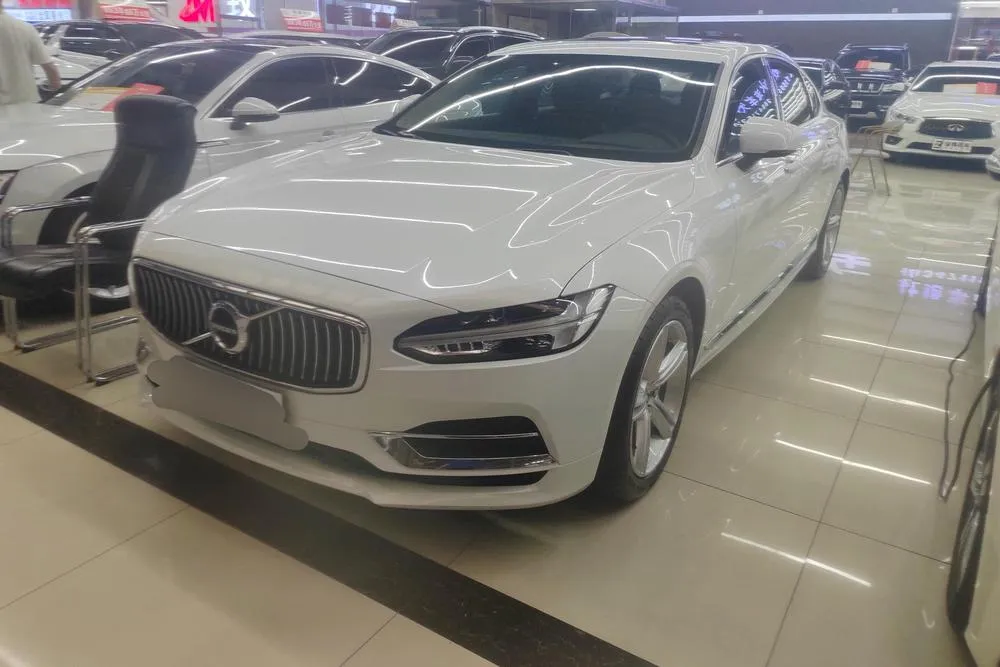 Volvo S90, 2019