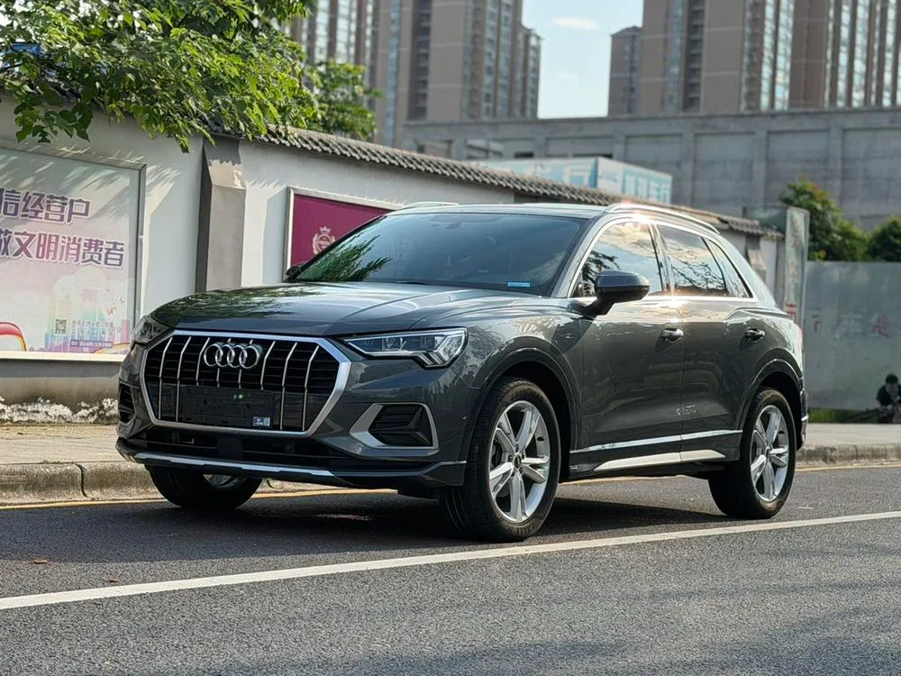 Audi Q3, 2022