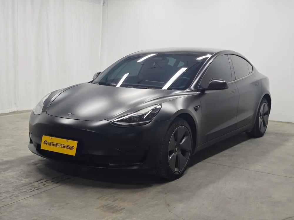 Tesla Model 3, 2022