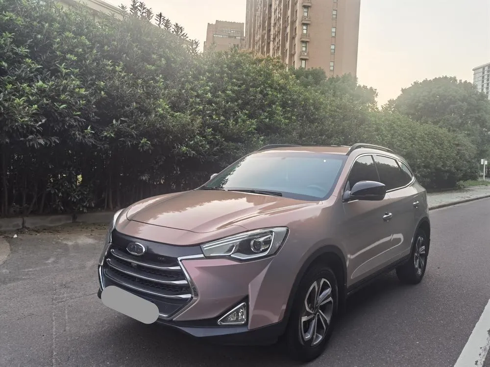JAC Group Refine S7, 2018