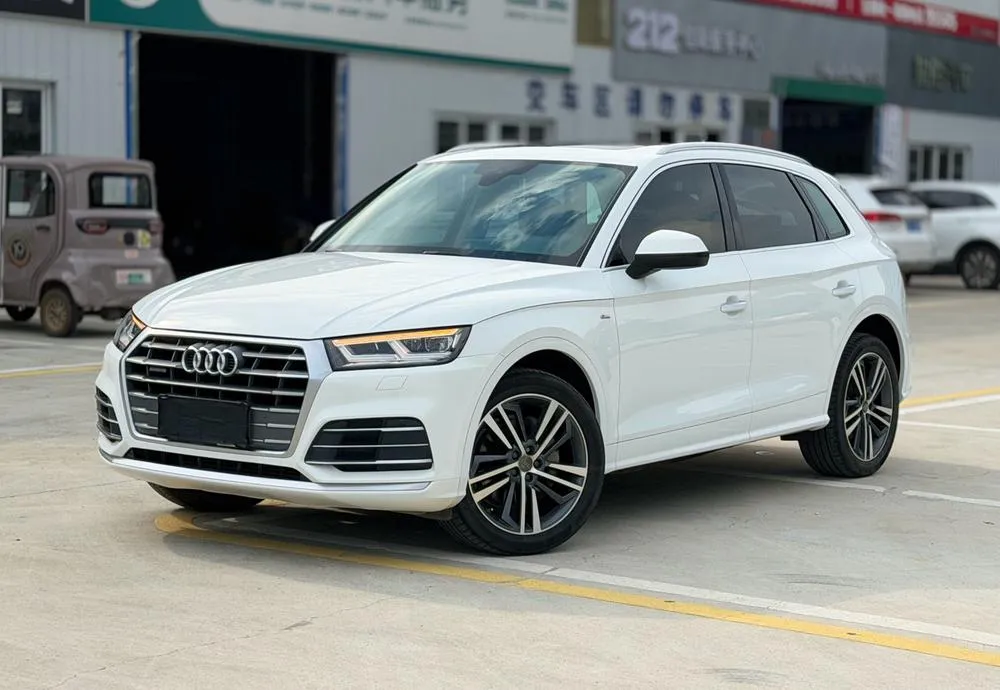 Audi Q5L, 2020