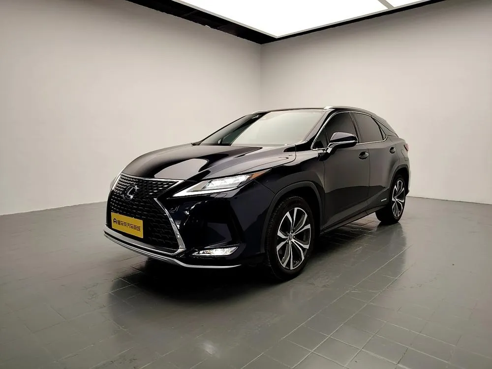 Lexus RX, 2020
