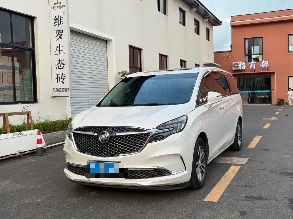 Buick GL8, 2022