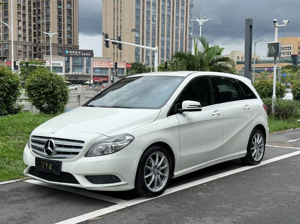 Mercedes-Benz B-Class, 2012