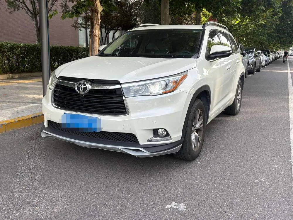 Toyota Highlander, 2015