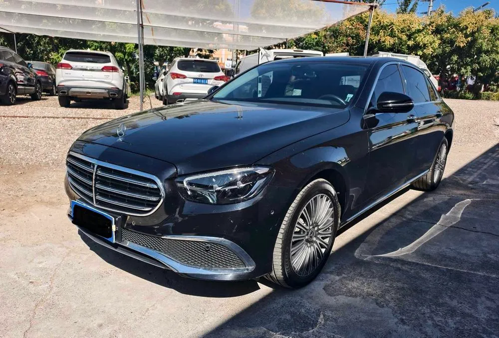 Mercedes-Benz E-Class, 2022