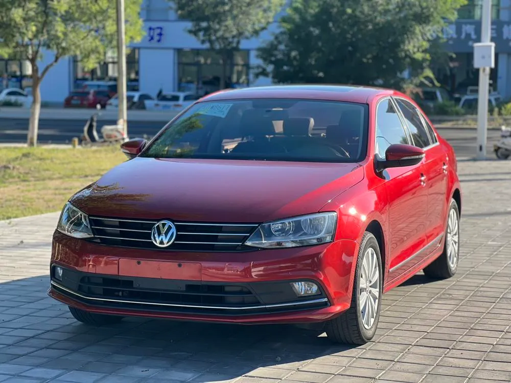 Volkswagen Sagitar, 2015