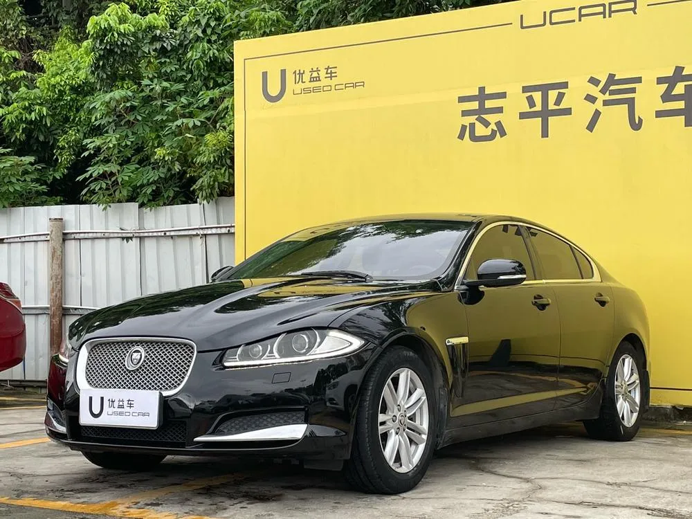 Jaguar XF, 2013