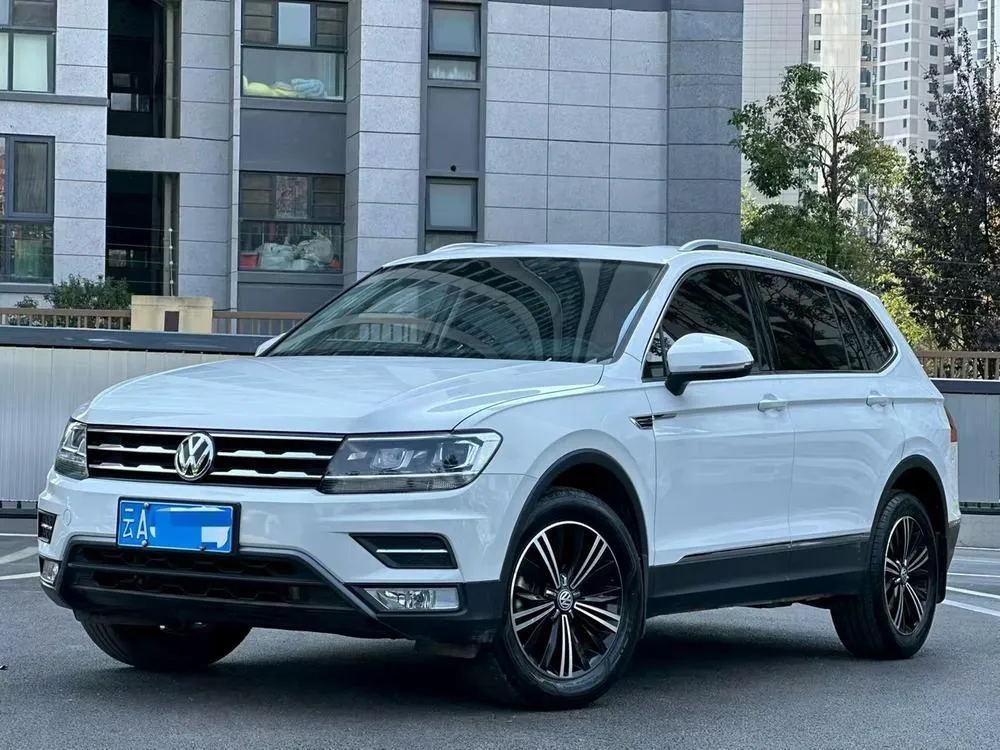 Volkswagen Tiguan L, 2020