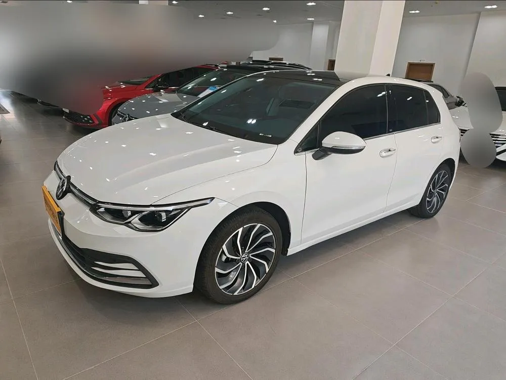 Volkswagen Golf, 2021