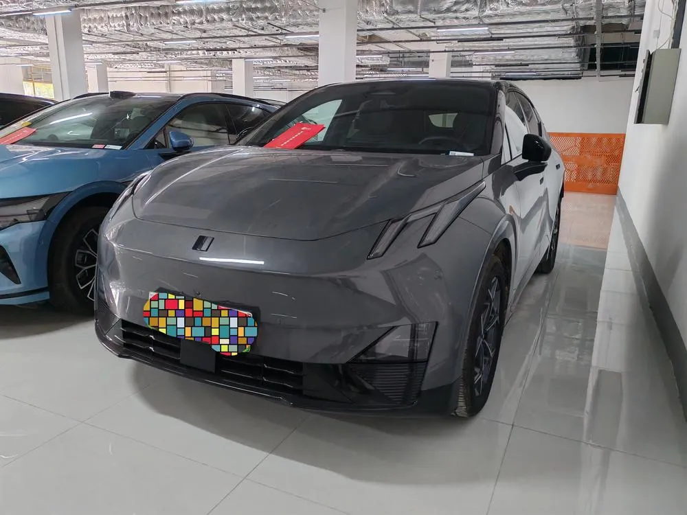Lynk & Co Z20, 2025
