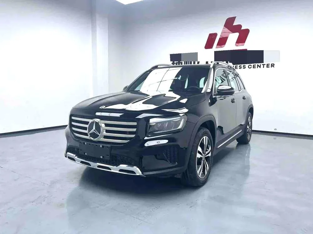 Mercedes-Benz GLB, 2024