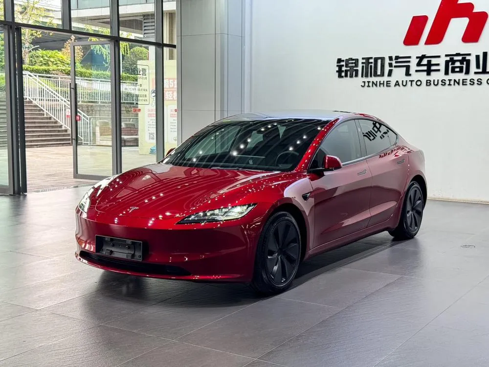 Tesla Model 3, 2023