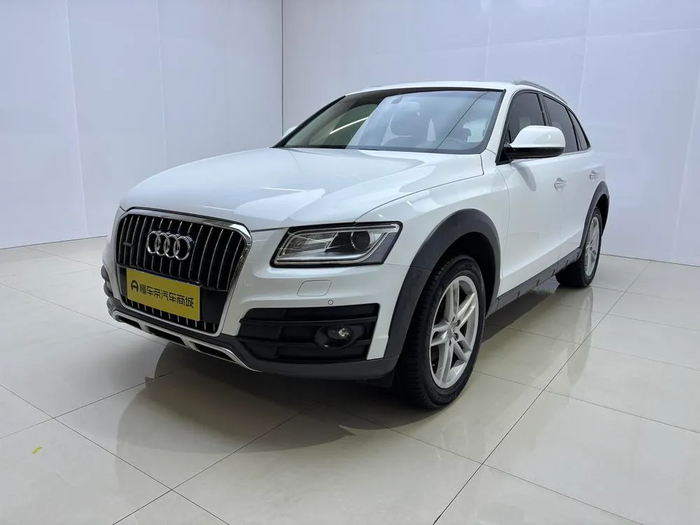 Audi Q5 Plus 40 TFSI Version, 2017 — фото 1