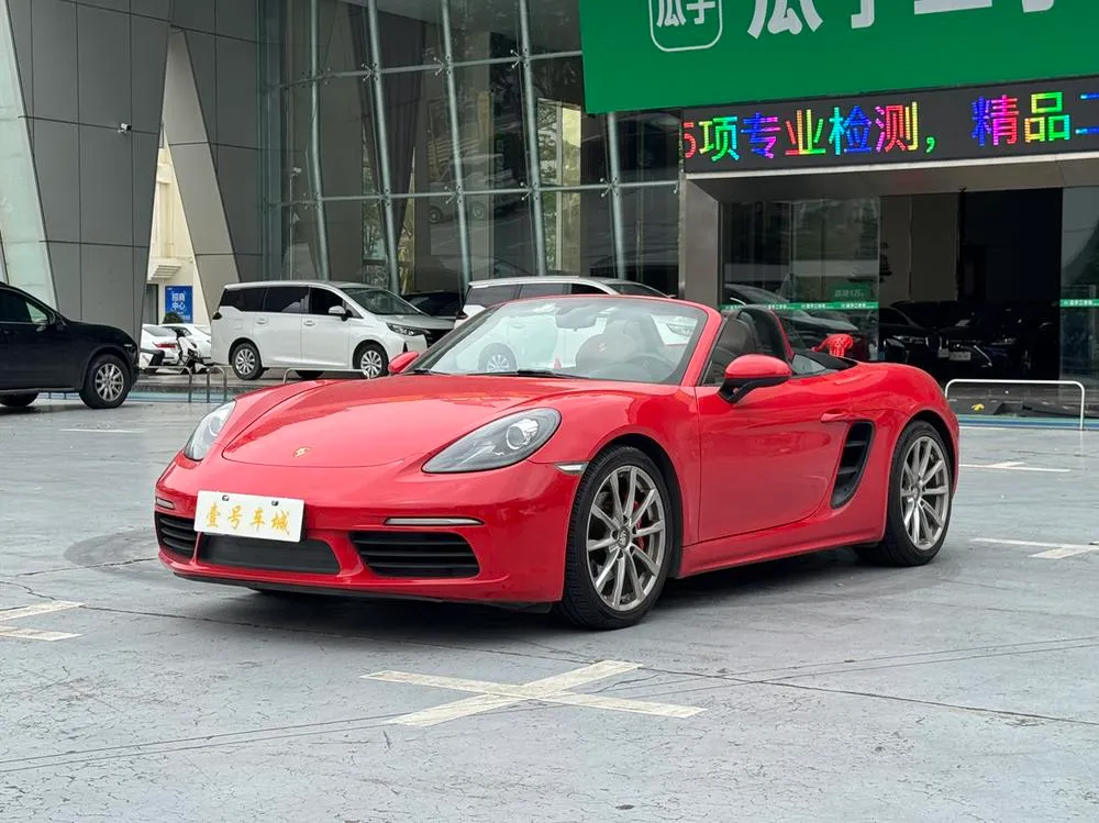 Porsche 718, 2016