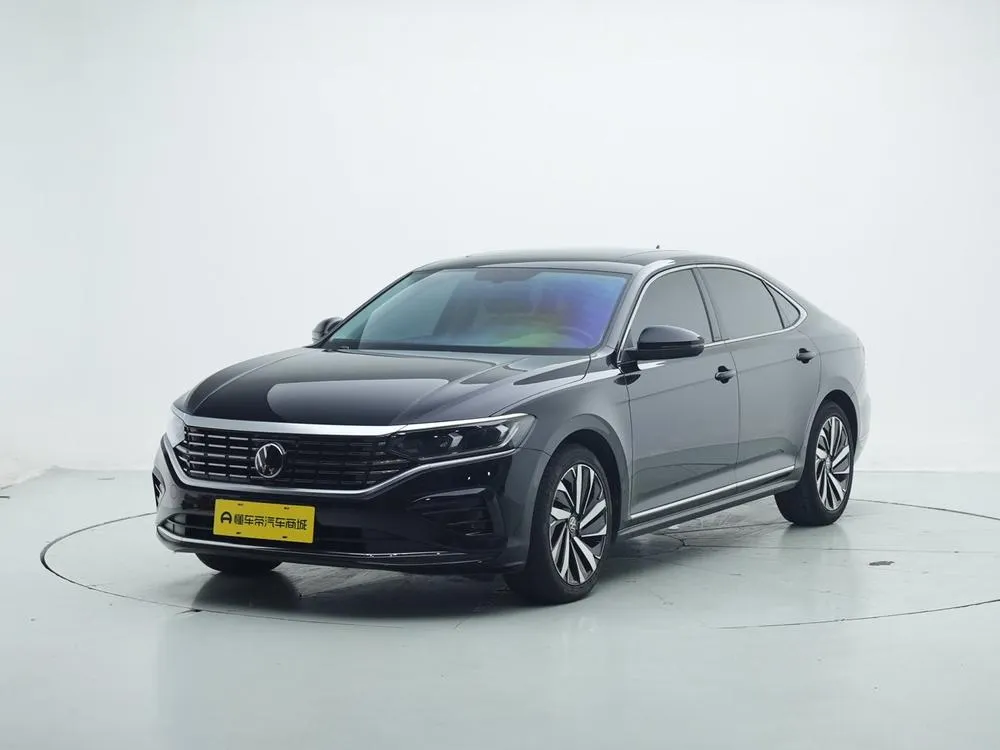 Volkswagen Passat, 2023