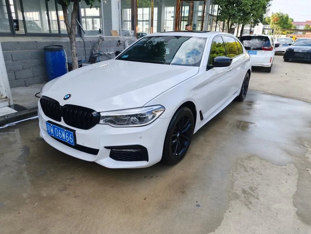 BMW 5-Series, 2018