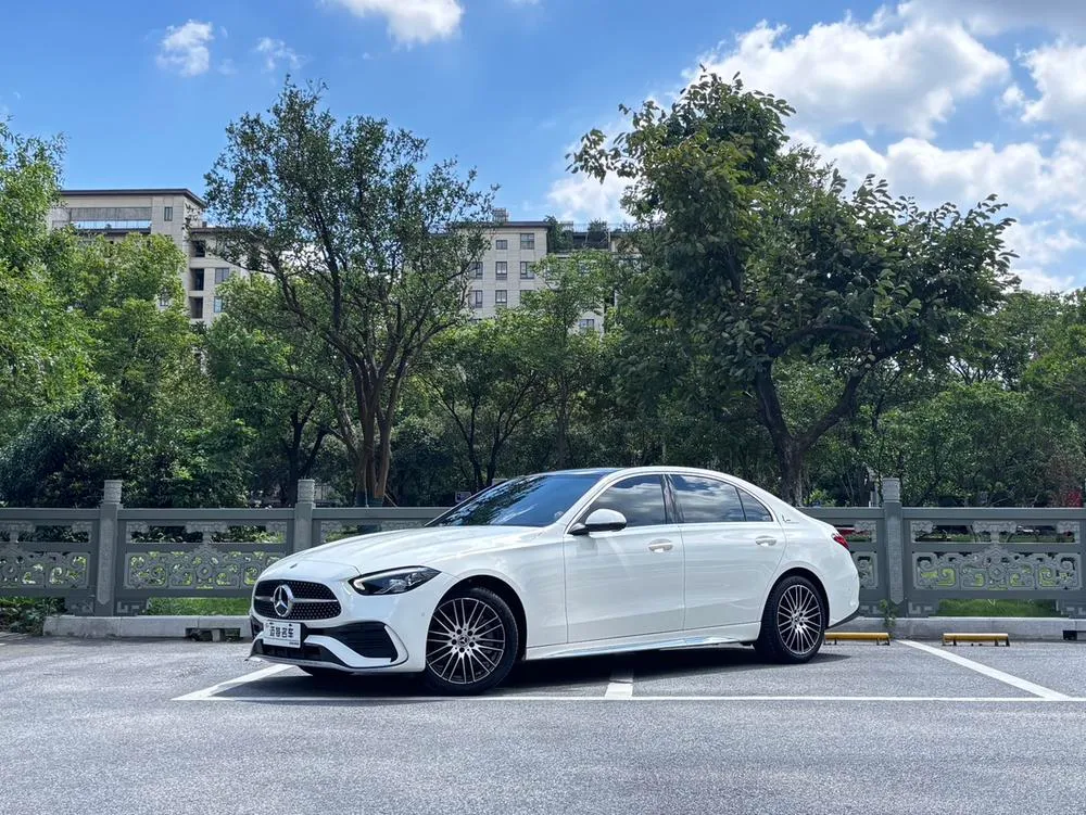 Mercedes-Benz C-Class, 2023