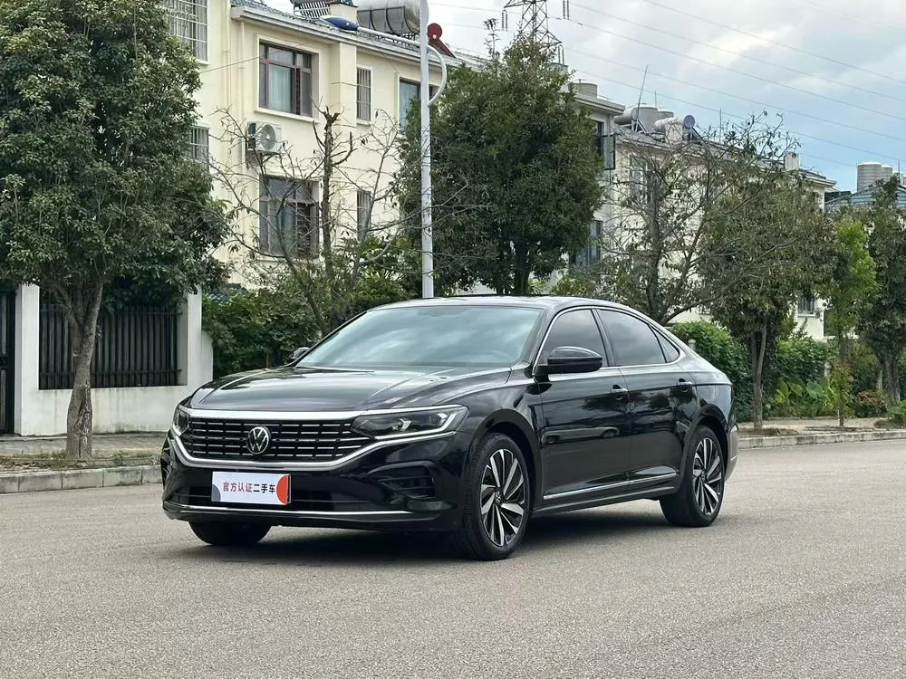 Volkswagen Passat, 2022