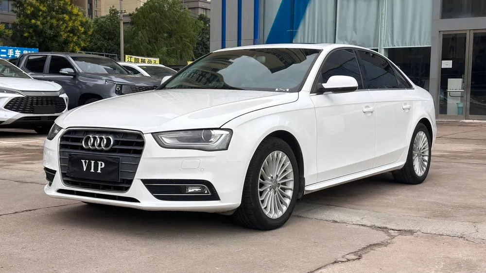 Audi A4L, 2016