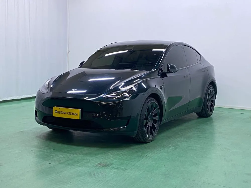 Tesla Model Y, 2022