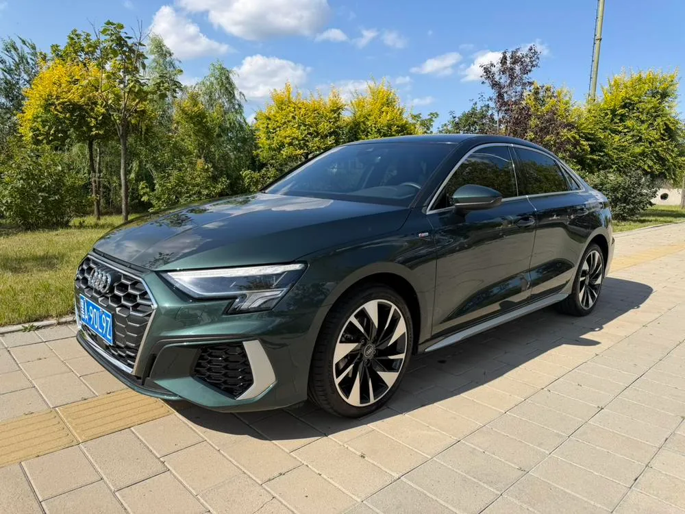 Audi A3 Facelift A3L Limousine 35 TFSI Fashion Sport Version, 2023 — фото 1