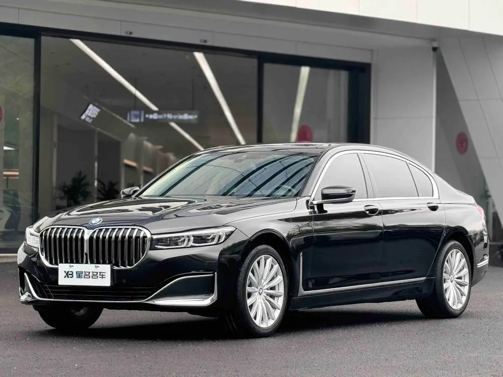BMW 7-Series, 2021