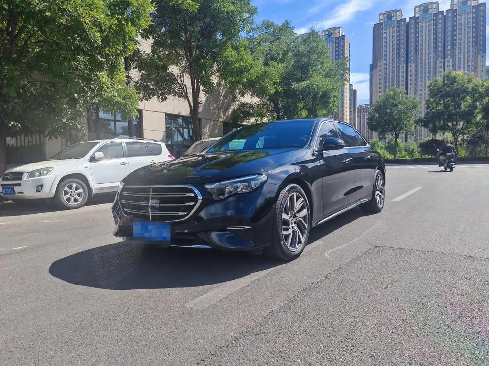 Mercedes-Benz E-Class, 2024