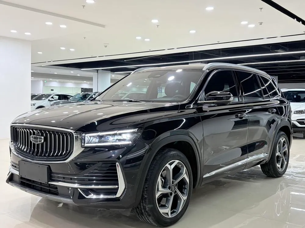 Geely Xingyue L, 2025
