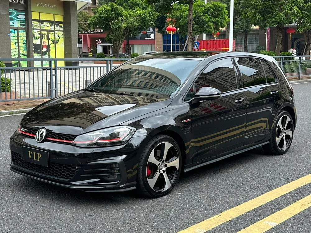 Volkswagen Golf GTI, 2019