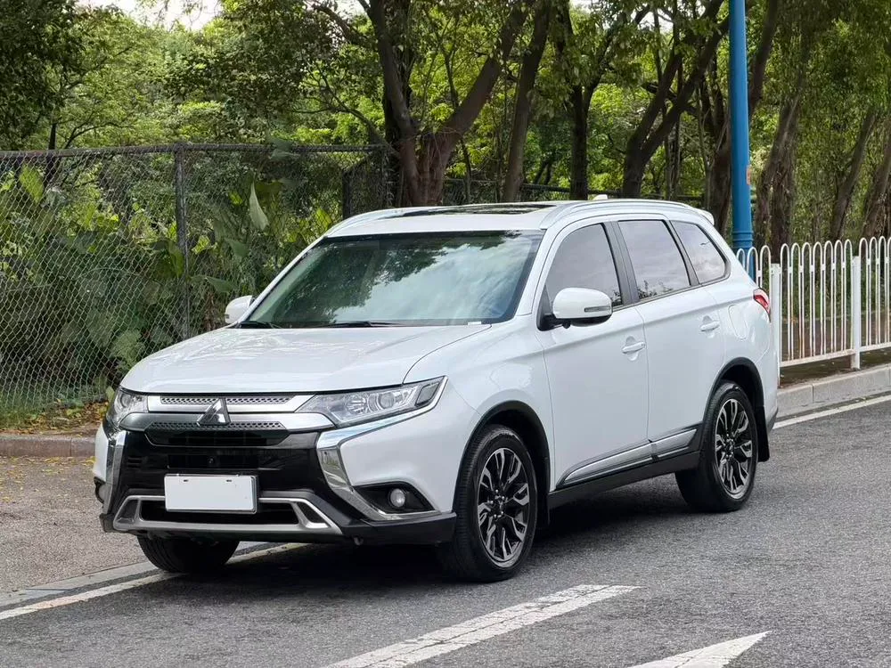 Mitsubishi Outlander, 2019