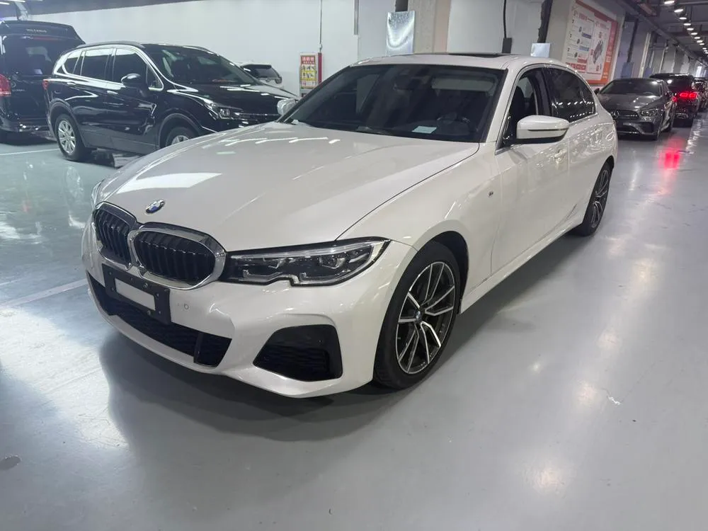 BMW 3-Series, 2021