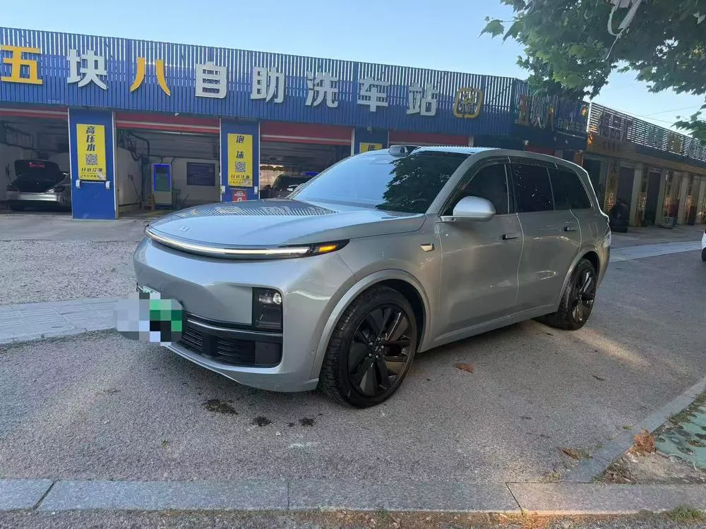 Li Auto L9, 2022