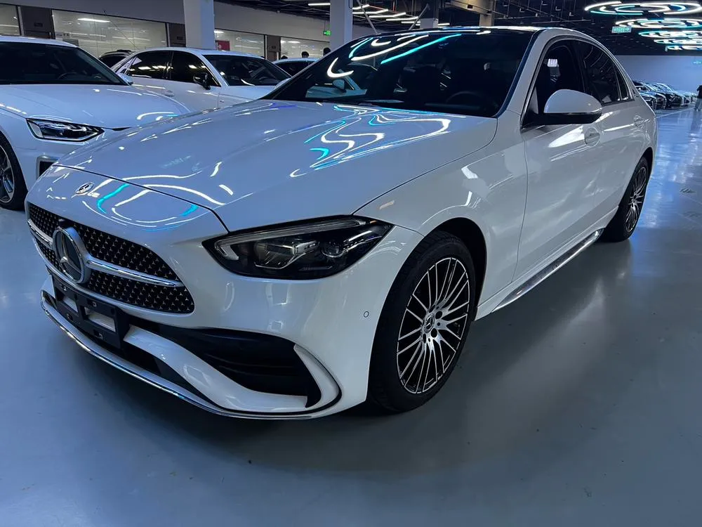 Mercedes-Benz C-Class, 2024