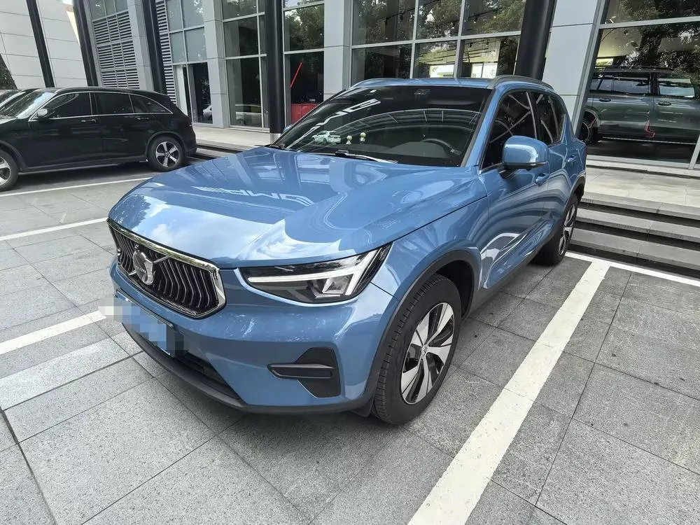 Volvo XC40, 2024