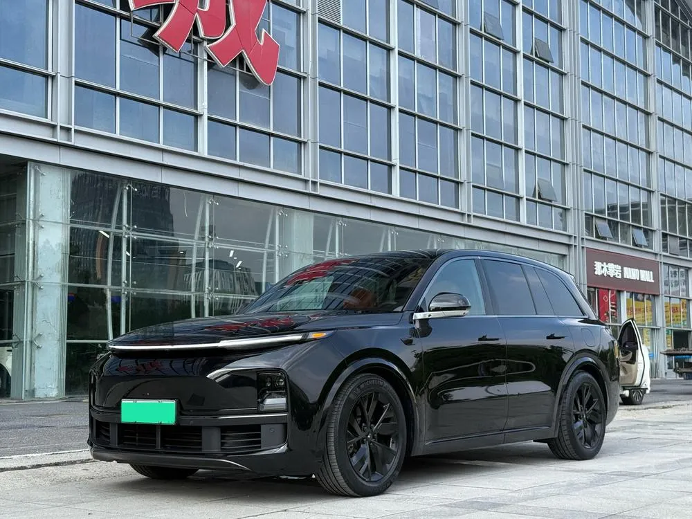 Li Auto L8, 2023