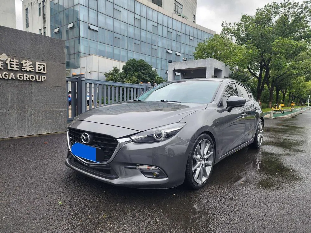 Mazda 3 Axela, 2017