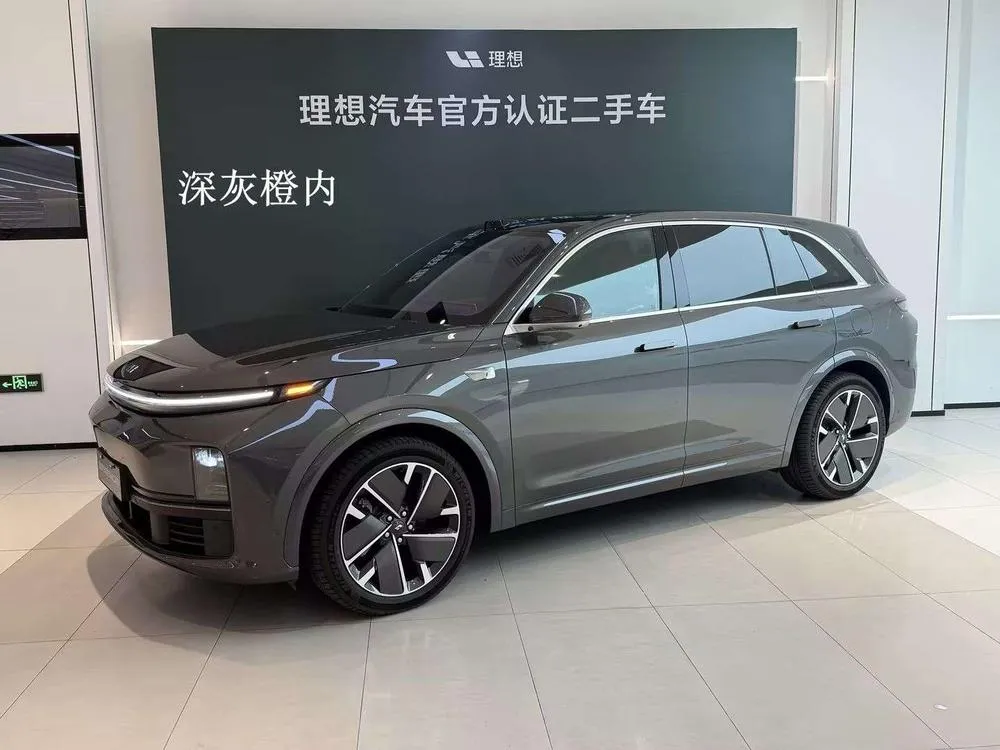 Li Auto L7, 2025