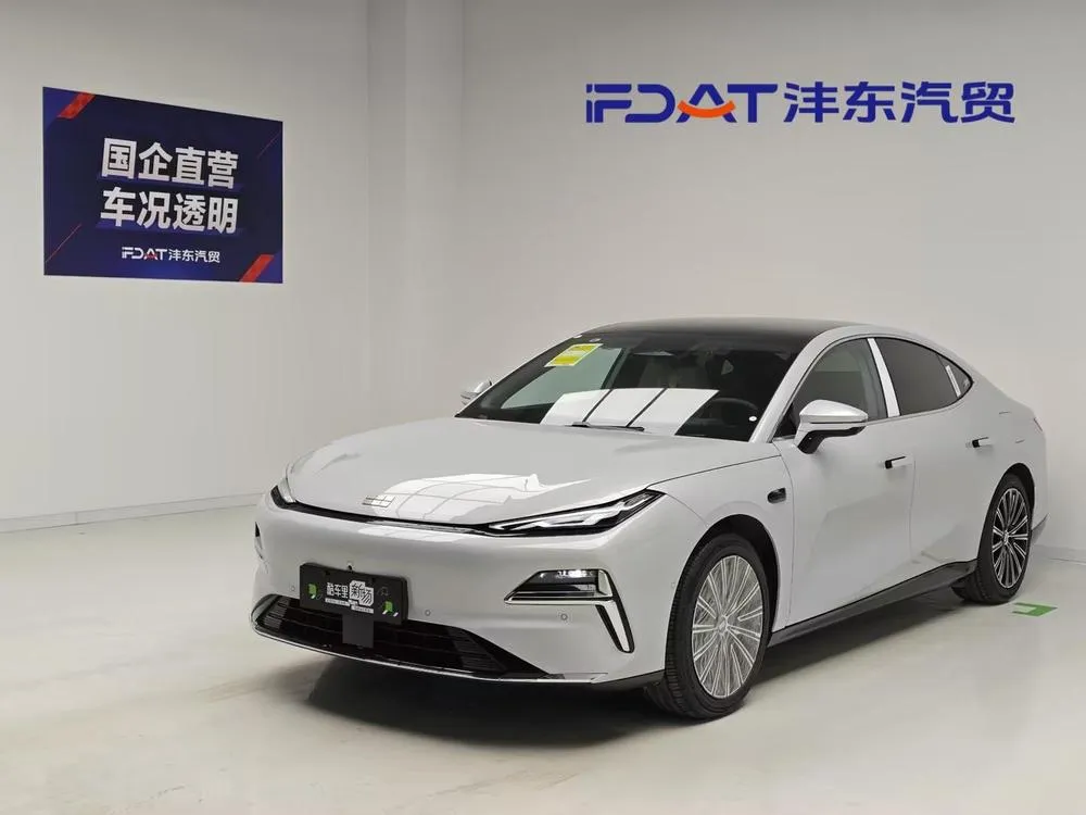 Galaxy Xingyao 8 PHEV, 2025
