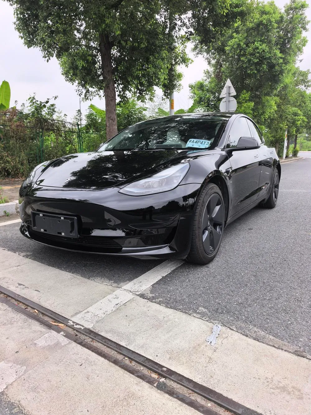 Tesla Model 3, 2022