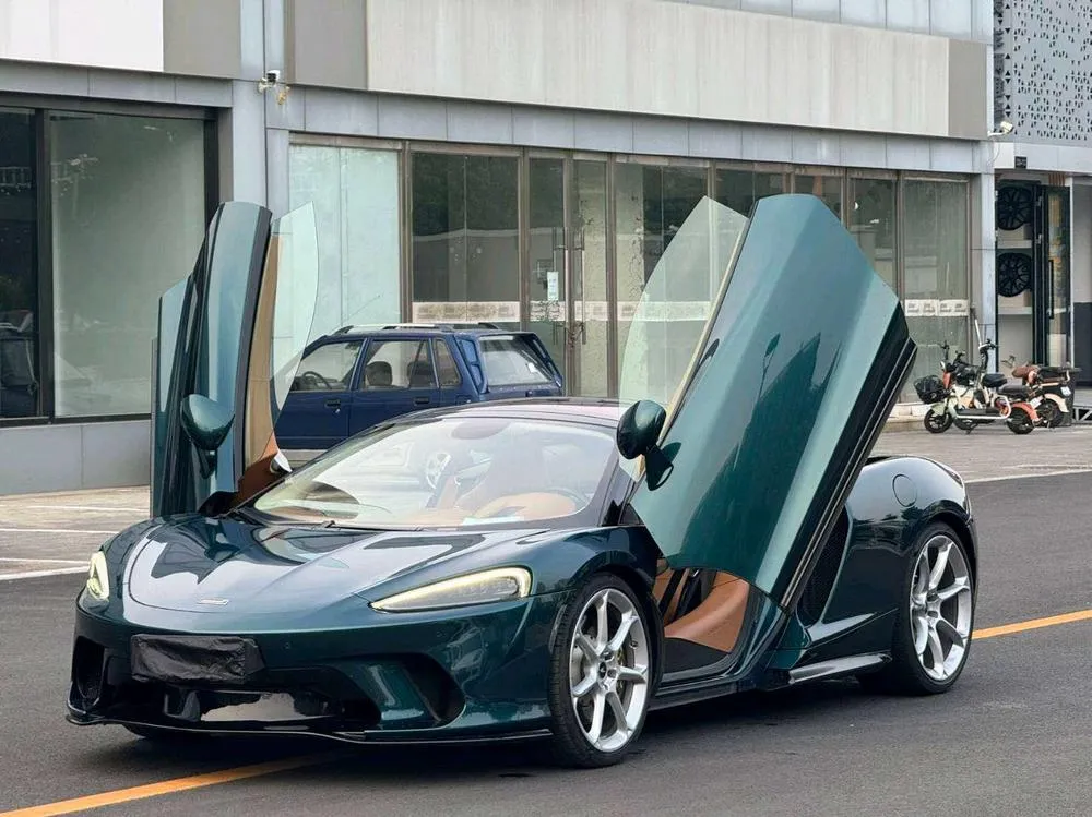 McLaren GT, 2019