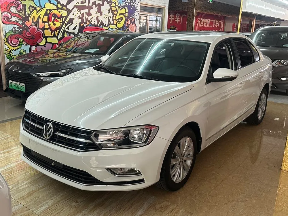 Volkswagen Bora 1.6L Auto Comfort Version, 2017 — фото 1