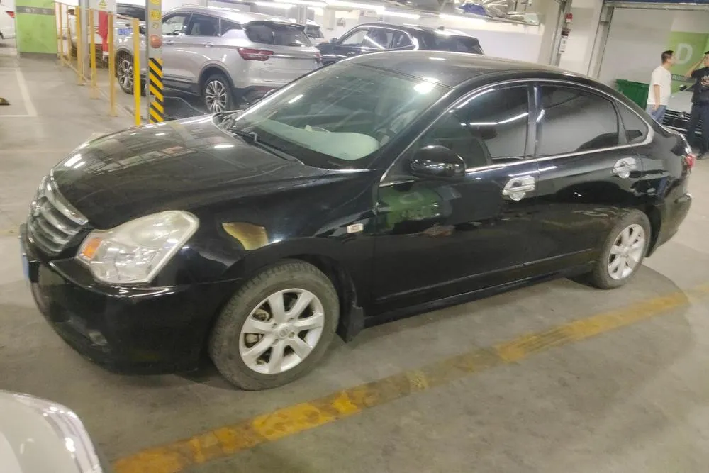 Nissan Sylphy Classic 1.6XE Auto Comfort Edition, 2012 — фото 1