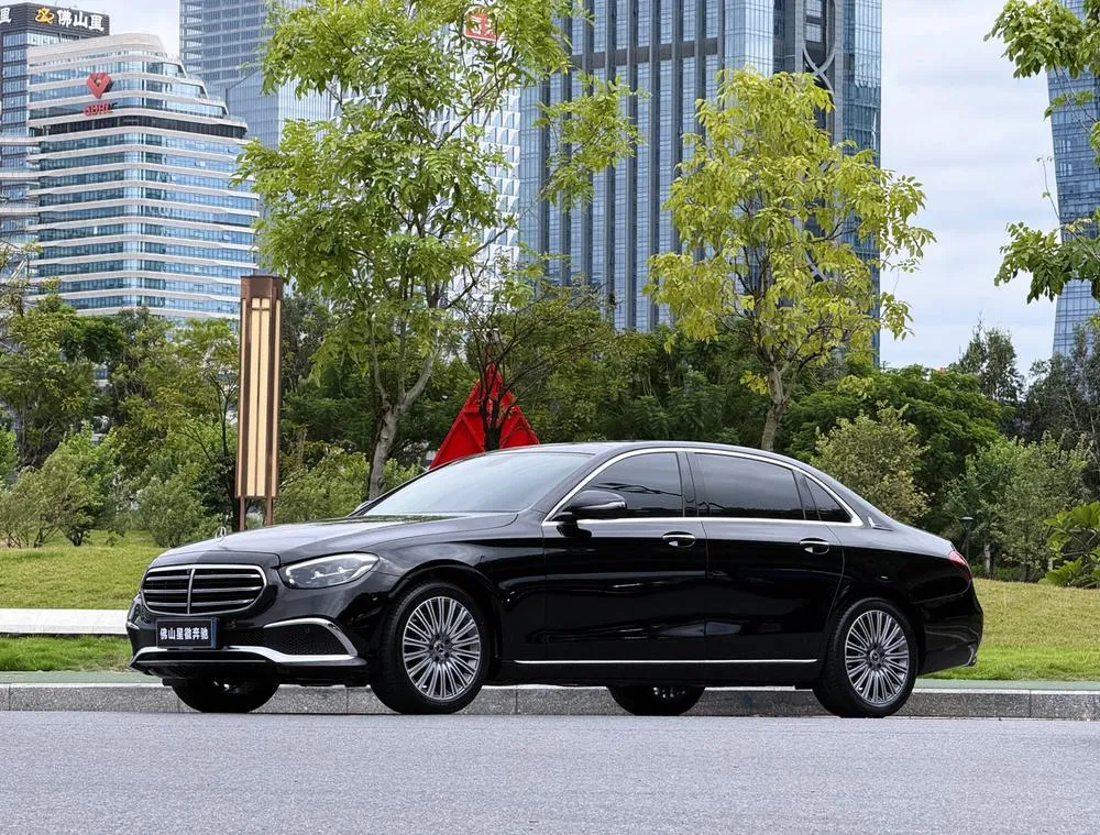 Mercedes-Benz E-Class, 2022