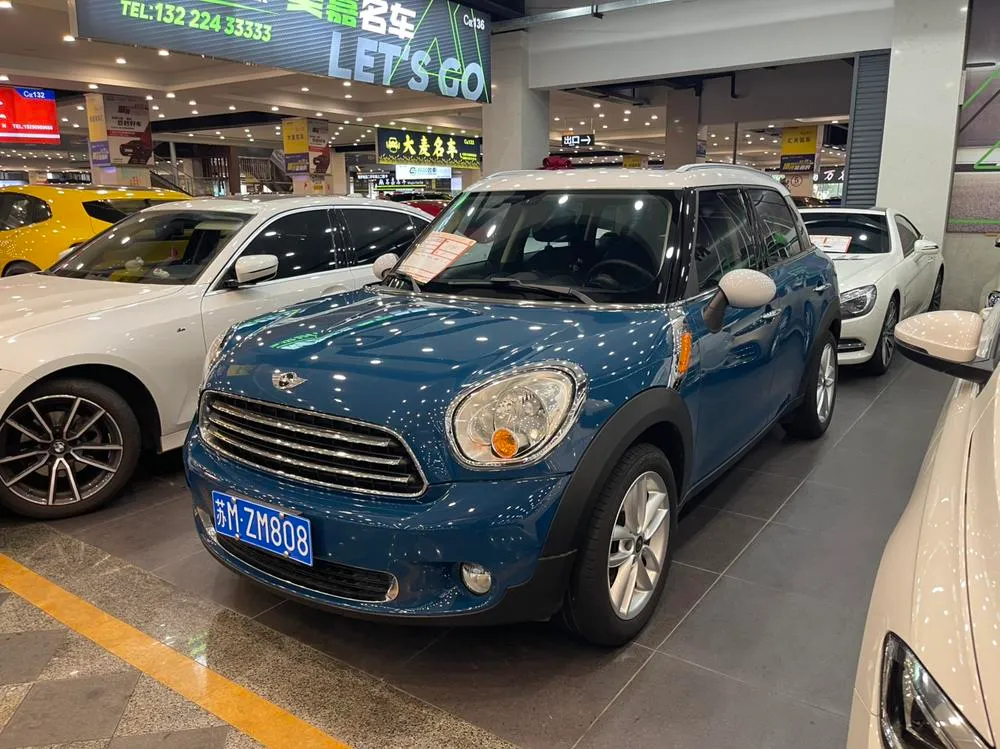MINI COUNTRYMAN, 2011