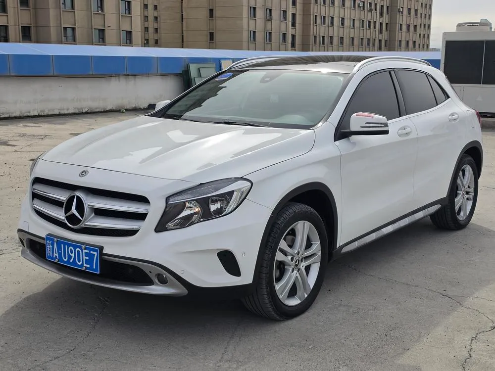 Mercedes-Benz GLA, 2016