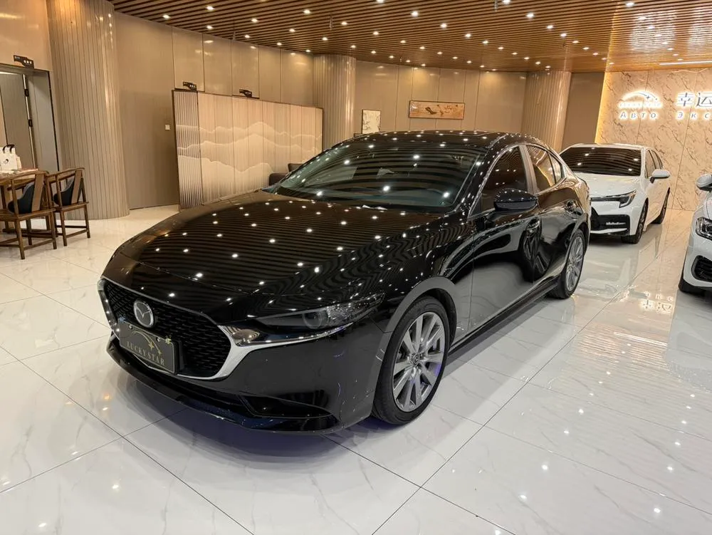 Mazda 3 Axela, 2023